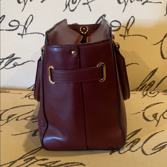 Coach Handbag - Picture 4 of 8